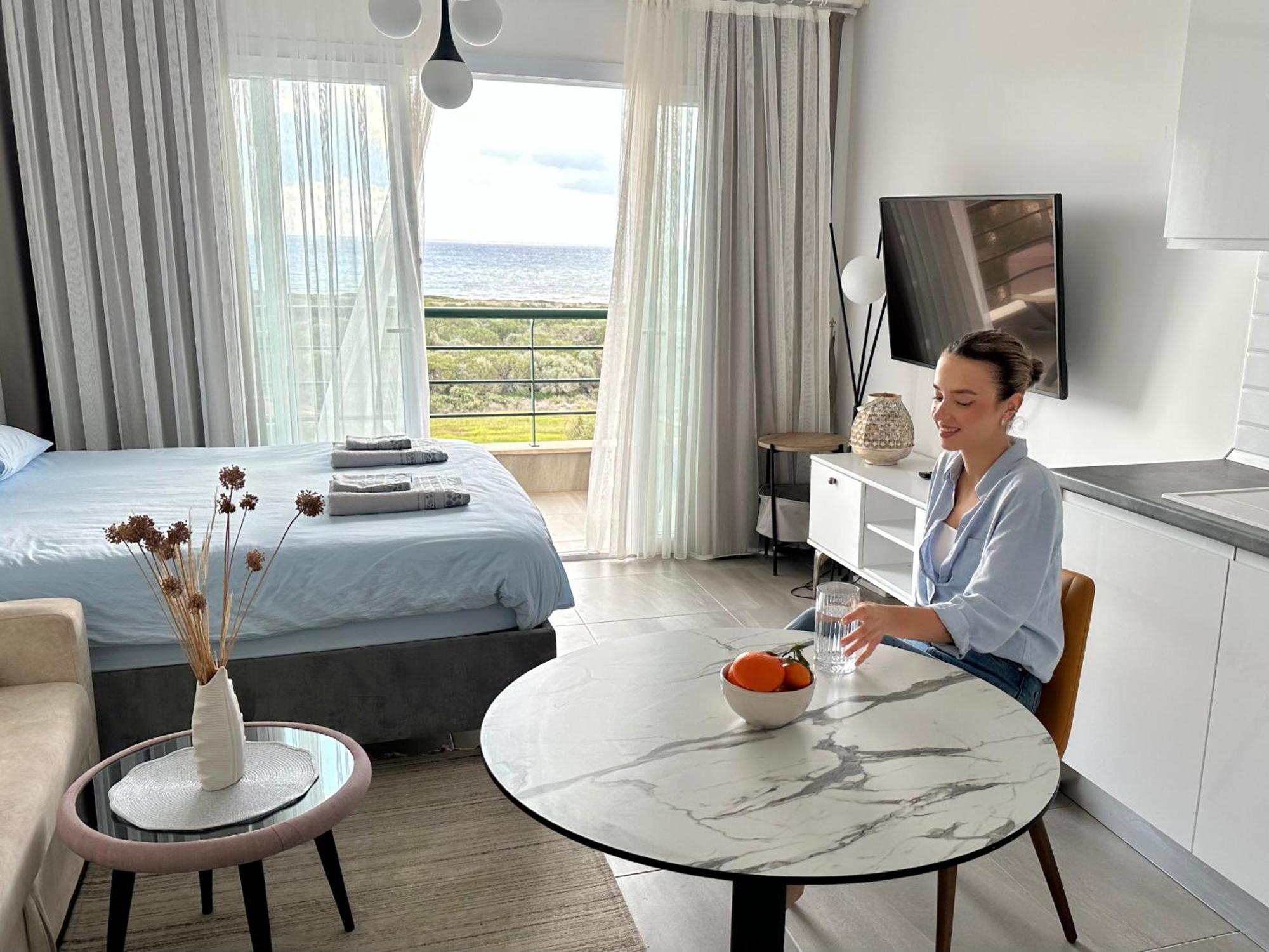 Relaxing Apartaments Near The Sea Vokolidha Екстер'єр фото